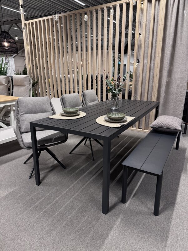 Break / Swivel / Modena